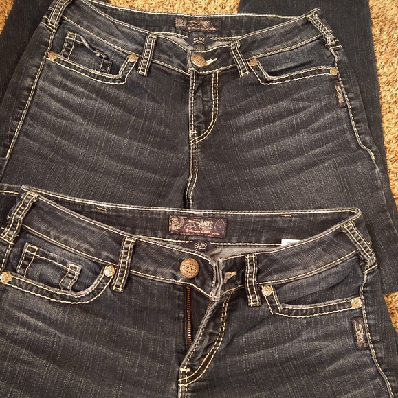 2 identical pairs of Silver suki blue jeans - Picture 12 of 12